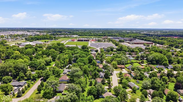 5832 Windward Way, Indianapolis, IN 46278