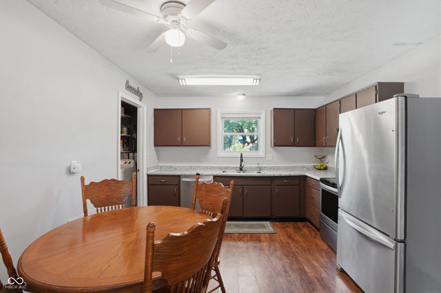 5832 Windward Way, Indianapolis, IN 46278