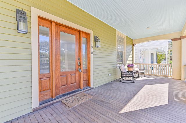 1310 Rosenberg Street, Galveston, TX 77550