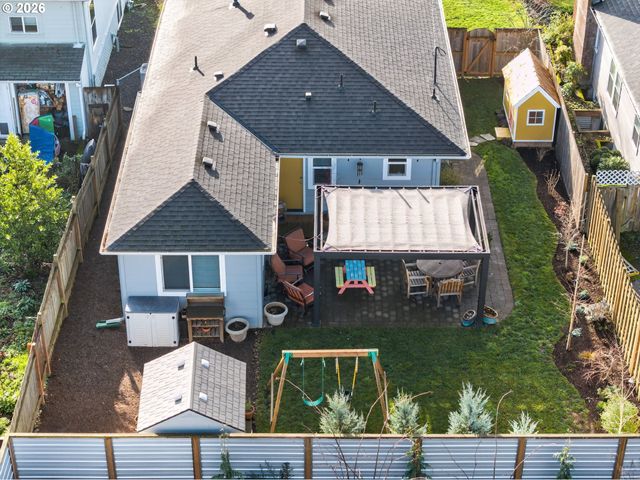 6047 Se RHONE St, Portland, OR 97206