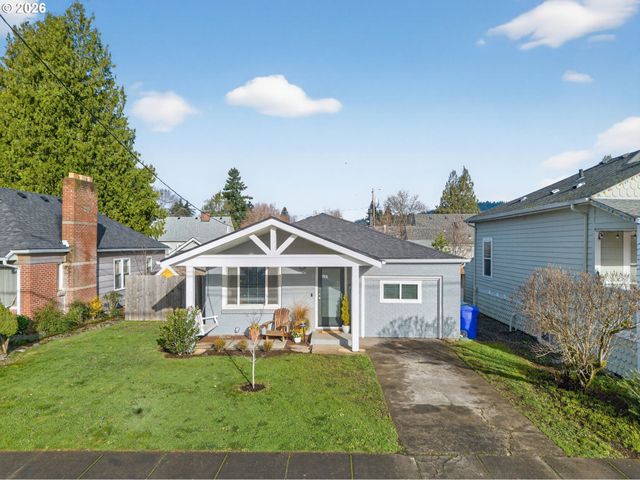 6047 Se RHONE St, Portland, OR 97206