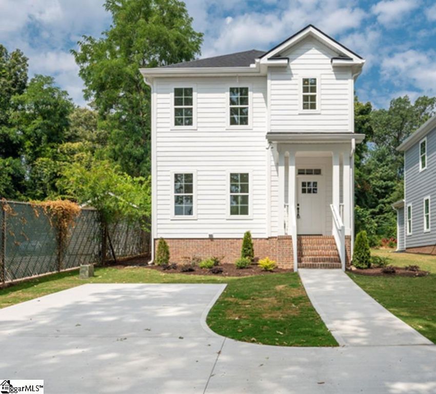 711 A N Main Street, Greer, SC 29651