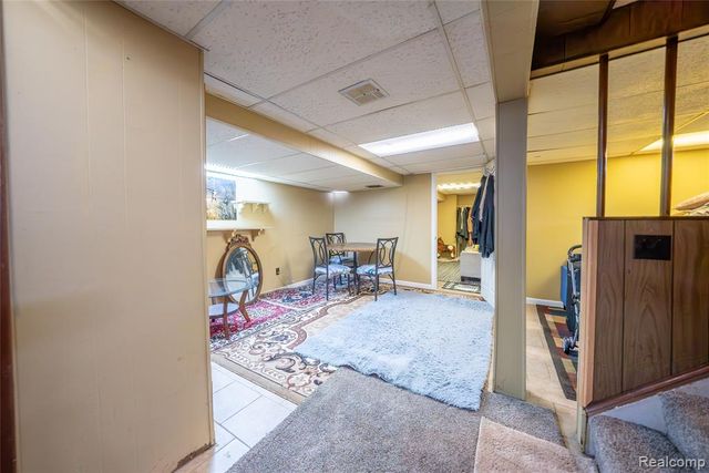 4442 Mckinley Street, Dearborn Heights, MI 48125