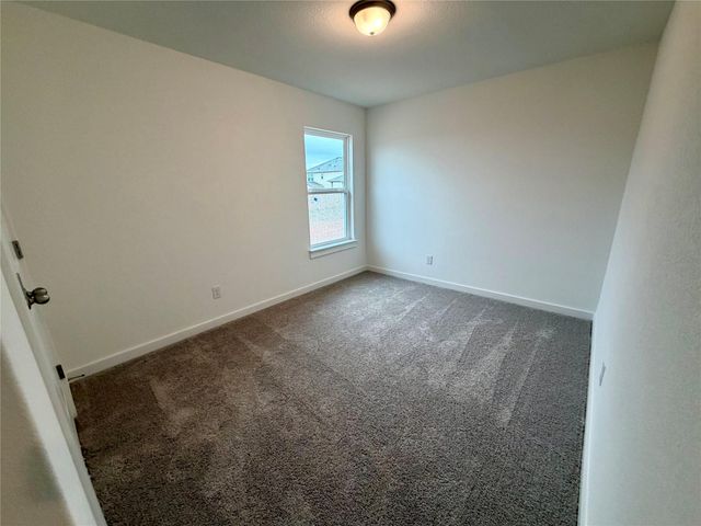 261 Seattle Slew DR, Jarrell, TX 76537