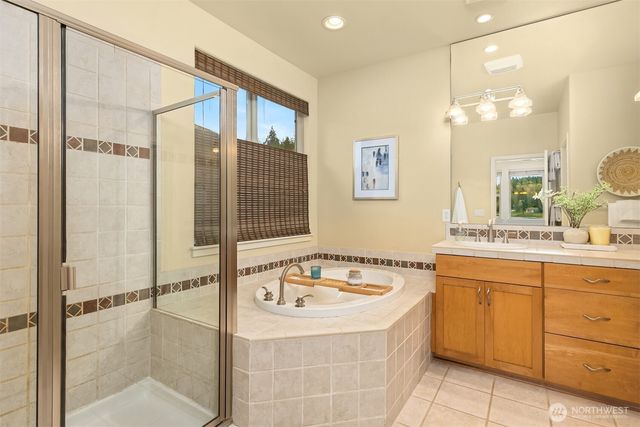 6038 Osprey Circle, Bremerton, WA 98312