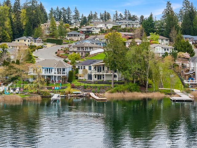 6038 Osprey Circle, Bremerton, WA 98312