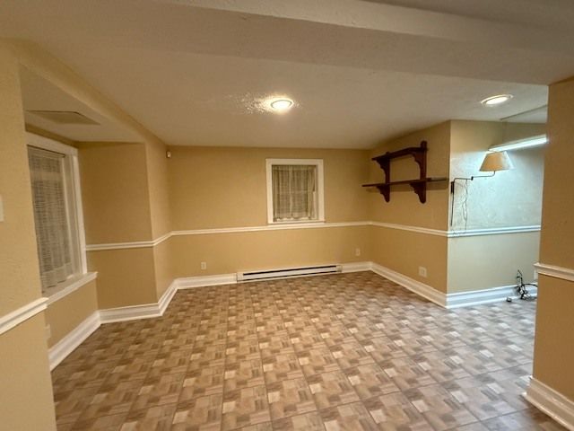 71 Park Row 71, Elgin, IL 60120