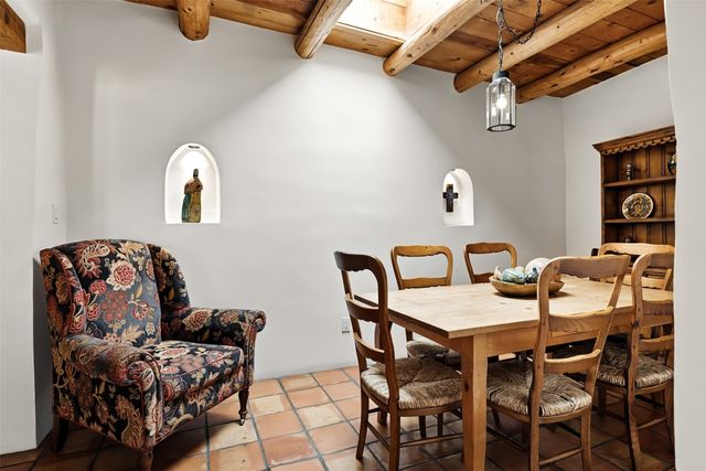 334 Otero 8-4, Santa Fe, NM 87501