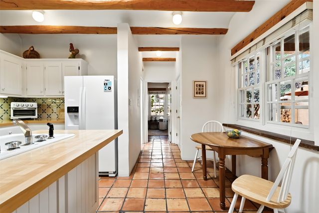 334 Otero 8-4, Santa Fe, NM 87501