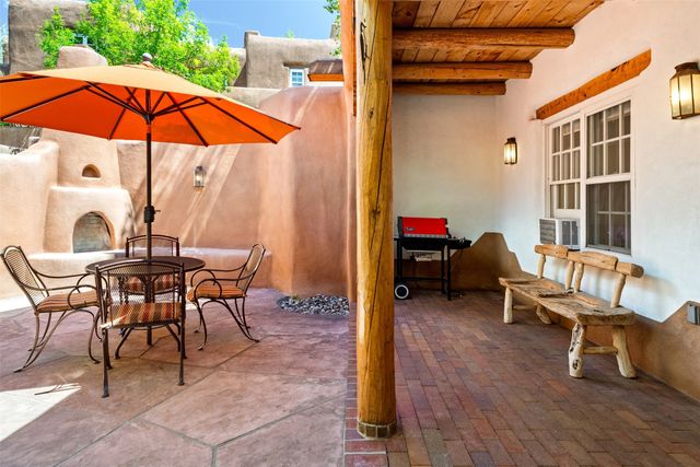 334 Otero 8-4, Santa Fe, NM 87501