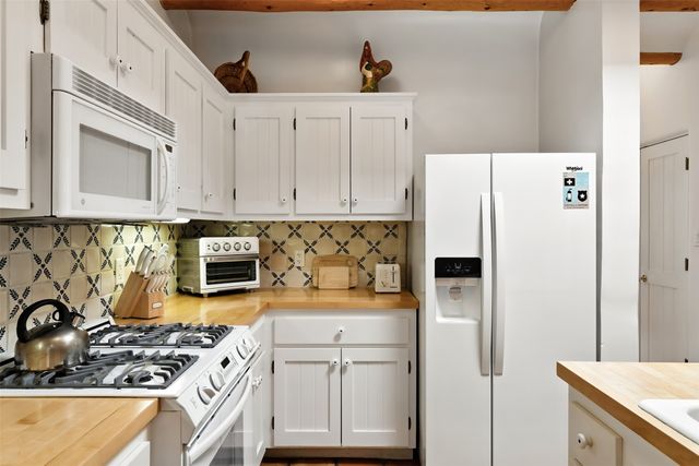 334 Otero 8-4, Santa Fe, NM 87501