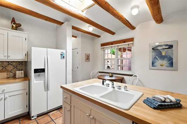 334 Otero 8-4, Santa Fe, NM 87501