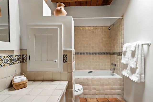 334 Otero 8-4, Santa Fe, NM 87501