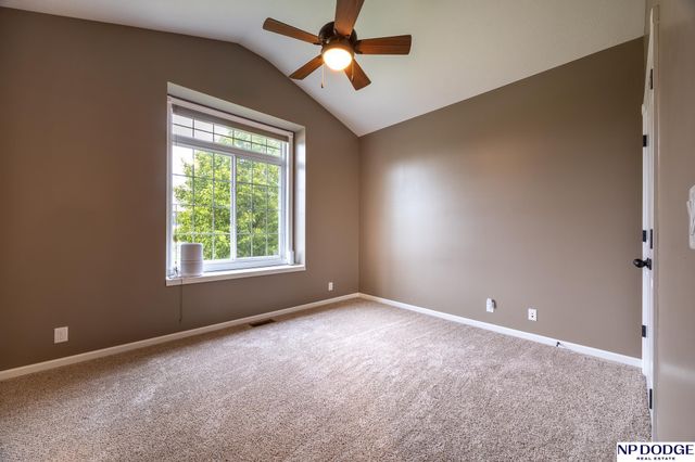 2725 Hoy Street, Lincoln, NE 68516