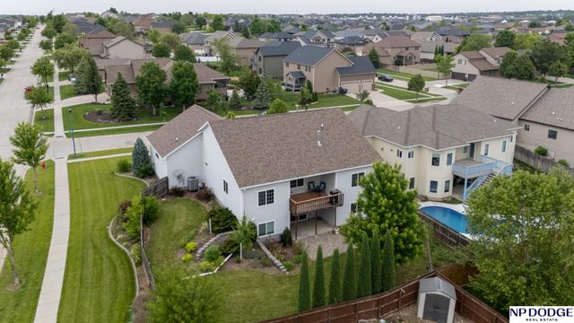 2725 Hoy Street, Lincoln, NE 68516