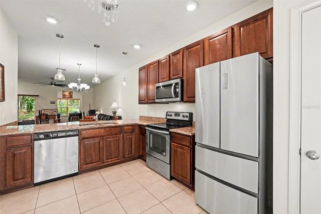 1112 HILLHURST DRIVE, Wesley Chapel, FL 33543