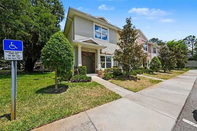 1112 HILLHURST DRIVE, Wesley Chapel, FL 33543