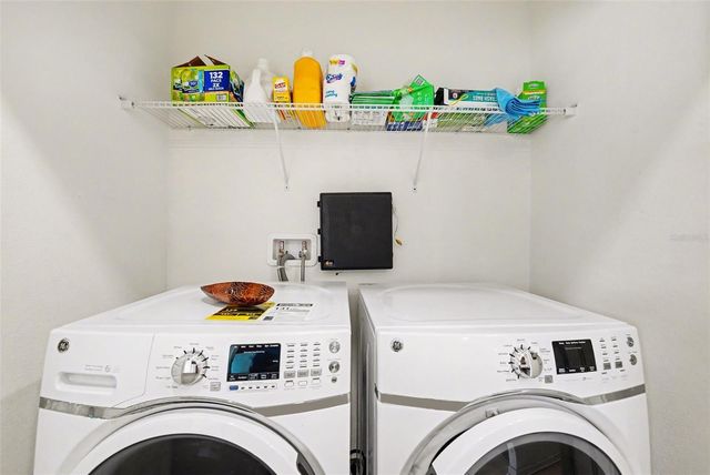 1112 HILLHURST DRIVE, Wesley Chapel, FL 33543