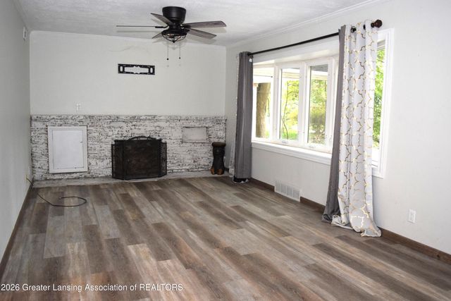 1035 Robb Street, East Lansing, MI 48823