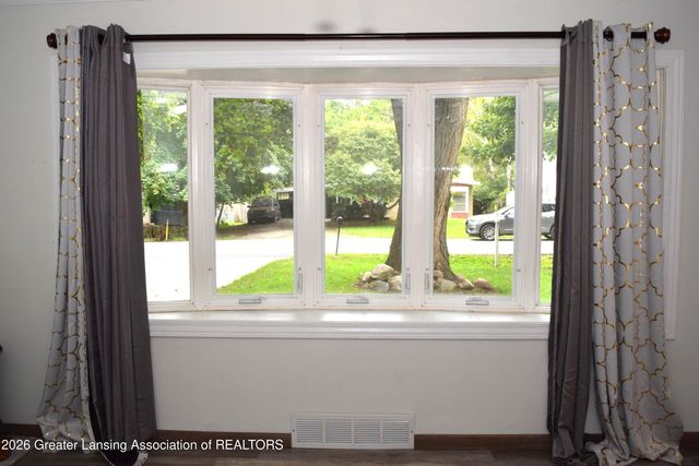1035 Robb Street, East Lansing, MI 48823