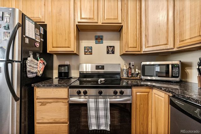 478 N Logan Street, Denver, CO 80203