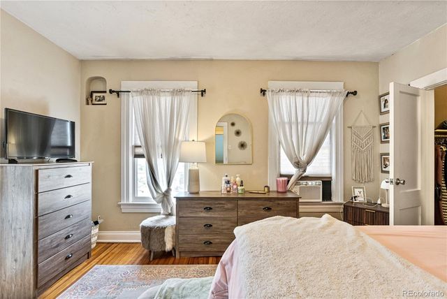 478 N Logan Street, Denver, CO 80203