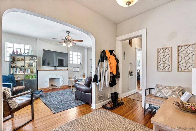 478 N Logan Street, Denver, CO 80203