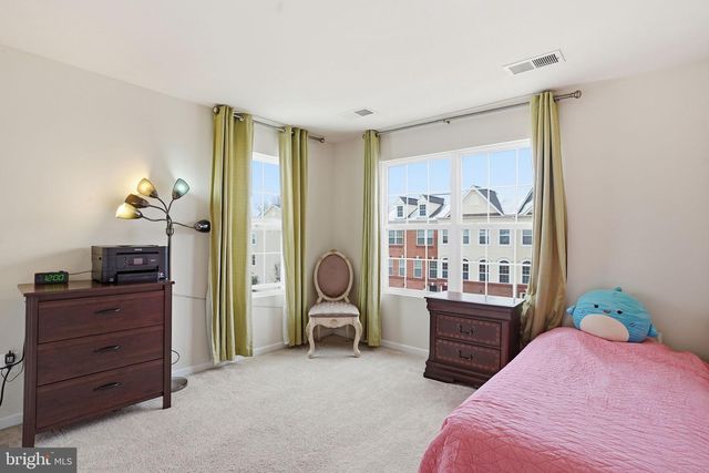 8628 RED ROCK LN, Laurel, MD 20724