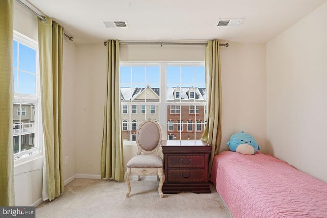 8628 RED ROCK LN, Laurel, MD 20724