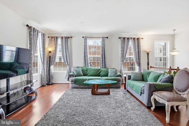 8628 RED ROCK LN, Laurel, MD 20724