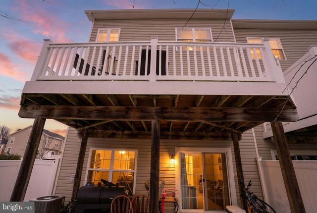 8628 RED ROCK LN, Laurel, MD 20724