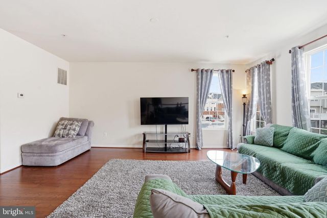 8628 RED ROCK LN, Laurel, MD 20724