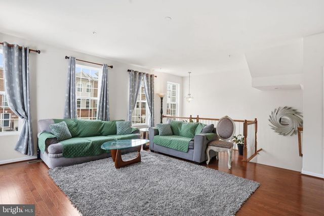 8628 RED ROCK LN, Laurel, MD 20724