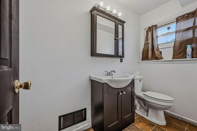 4527 S JANE WAY, Wilmington, DE 19804
