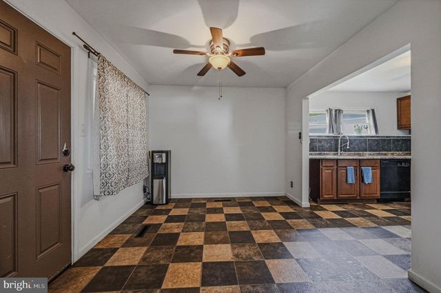 4527 S JANE WAY, Wilmington, DE 19804
