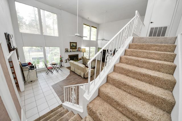 17 Winged Foot Drive, Conroe, TX 77304