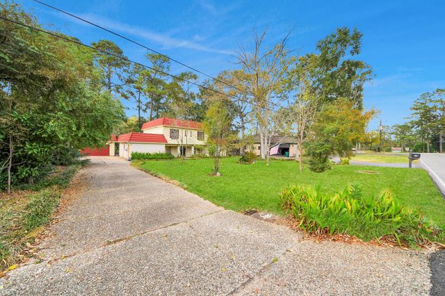 17 Winged Foot Drive, Conroe, TX 77304