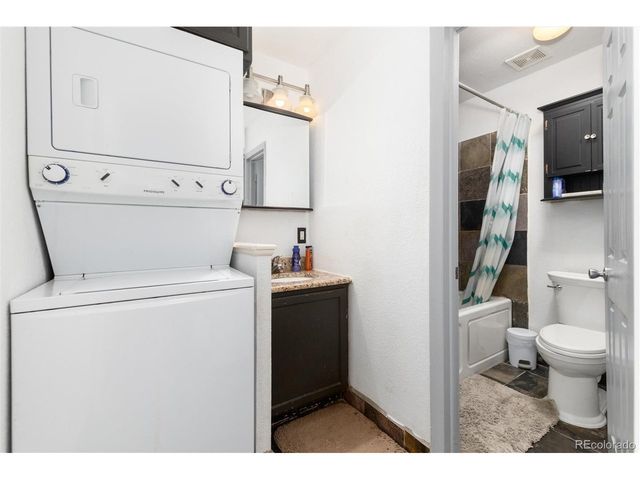 857 S Van Gordon Ct B106, Lakewood, CO 80228
