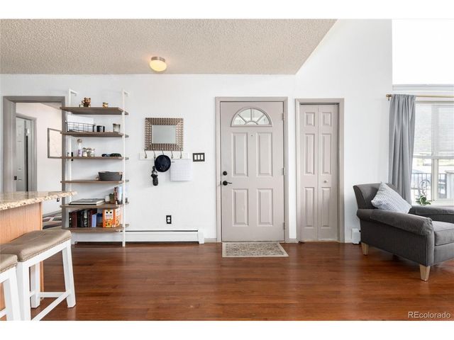 857 S Van Gordon Ct B106, Lakewood, CO 80228