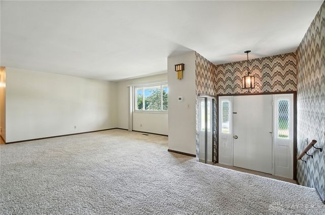 4516 Rean Meadow Drive, Kettering, OH 45440