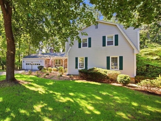 64 Cambridge Cir, Longmeadow, MA 01106