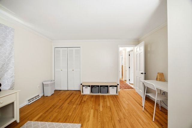 64 Cambridge Cir, Longmeadow, MA 01106