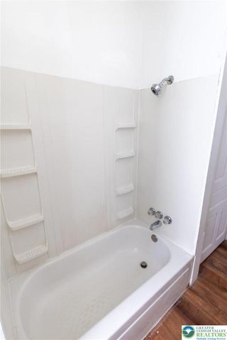 233 North Poplar Street, Allentown City, PA 18102