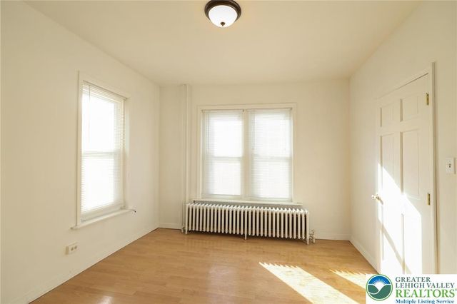 233 North Poplar Street, Allentown City, PA 18102