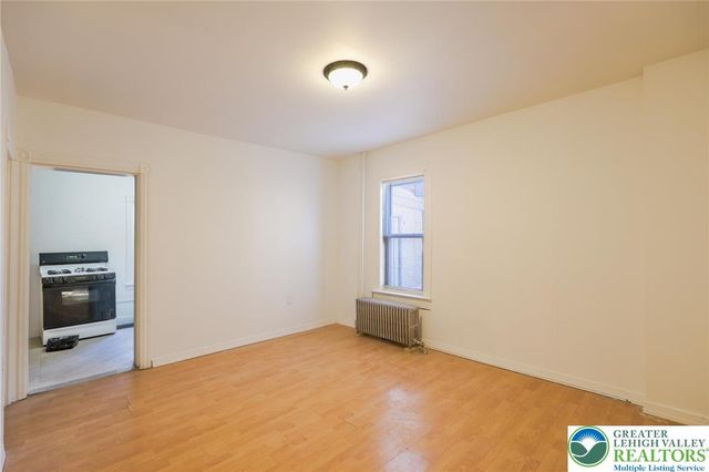 233 North Poplar Street, Allentown City, PA 18102