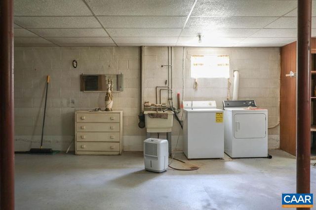 6928 BLACKWELLS HOLLOW RD, Crozet, VA 22932