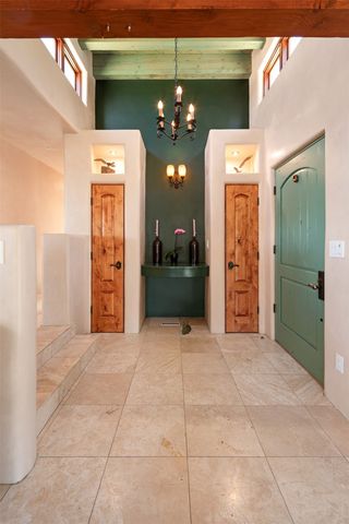1026 Stagecoach Road, Santa Fe, NM 87501