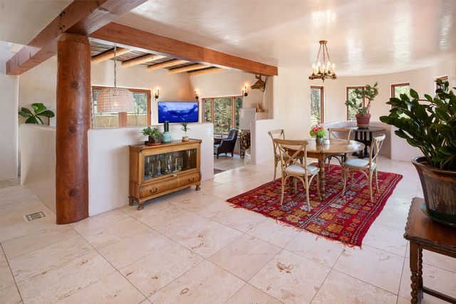 1026 Stagecoach Road, Santa Fe, NM 87501