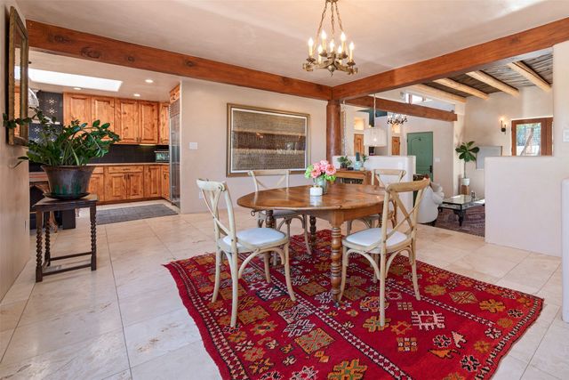 1026 Stagecoach Road, Santa Fe, NM 87501