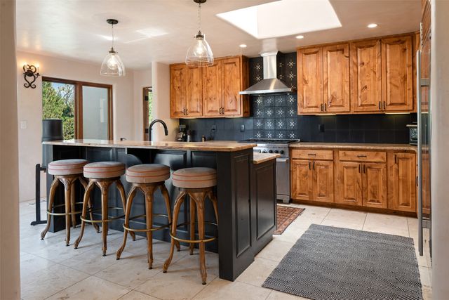 1026 Stagecoach Road, Santa Fe, NM 87501